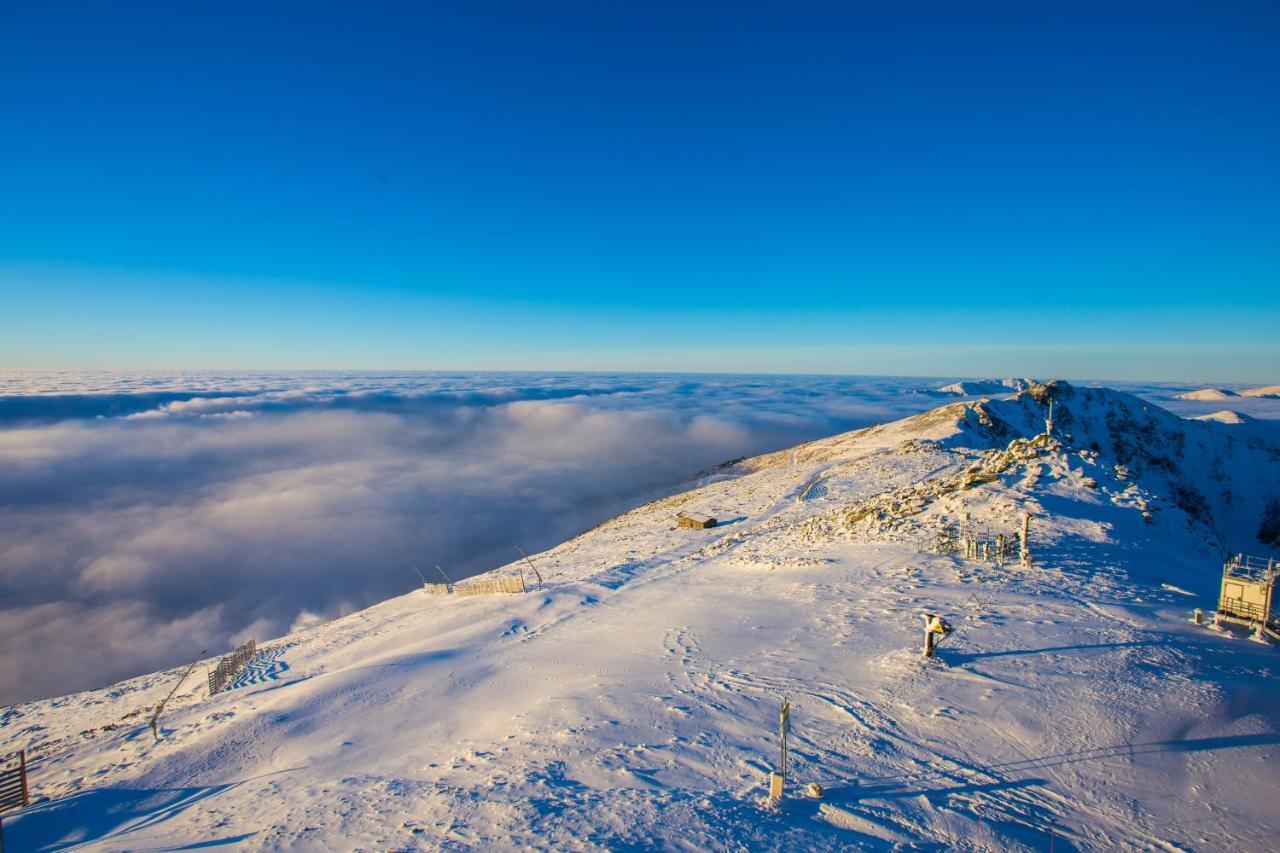 Ski & Sun B9 Lipótszentmiklós Kültér fotó